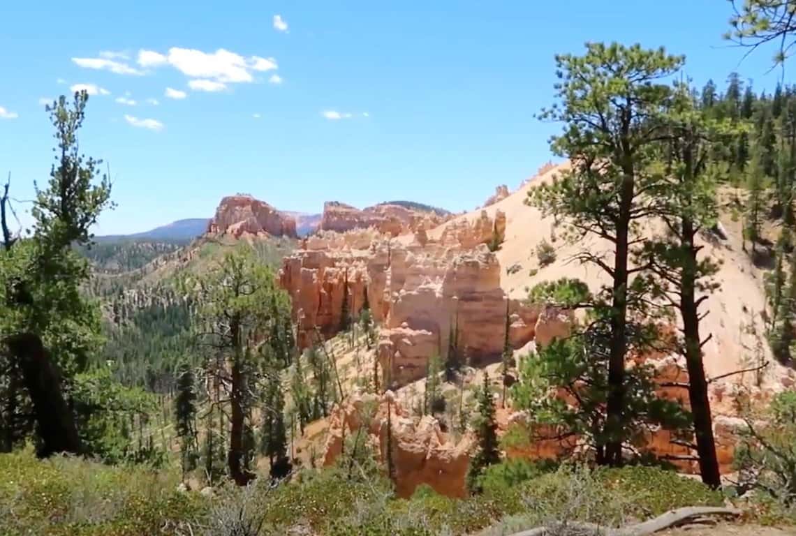 Sheep Creek and Swamp Canyon Loop Trail in Bryce Canyon