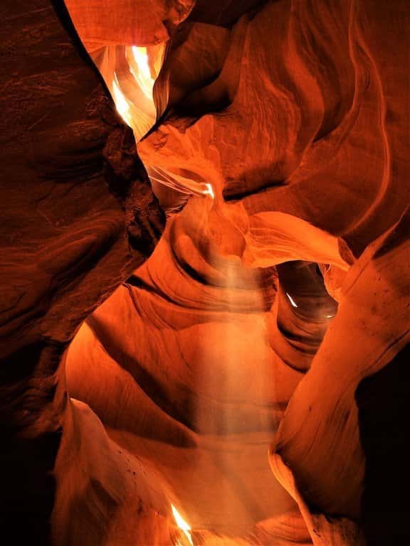 Tips for Visiting Lower and Upper Antelope Canyon