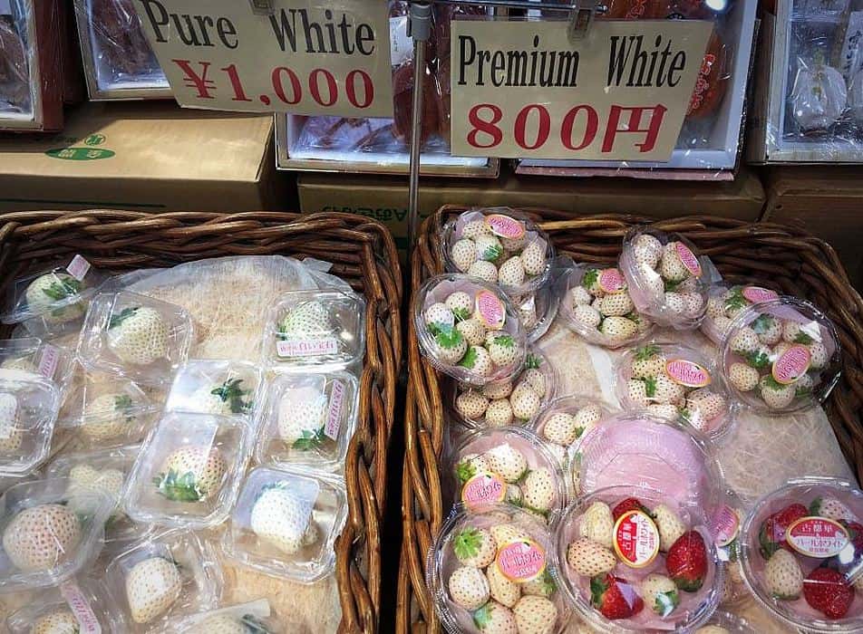 What to Eat at Osaka Kuromon Market Kuromon Market