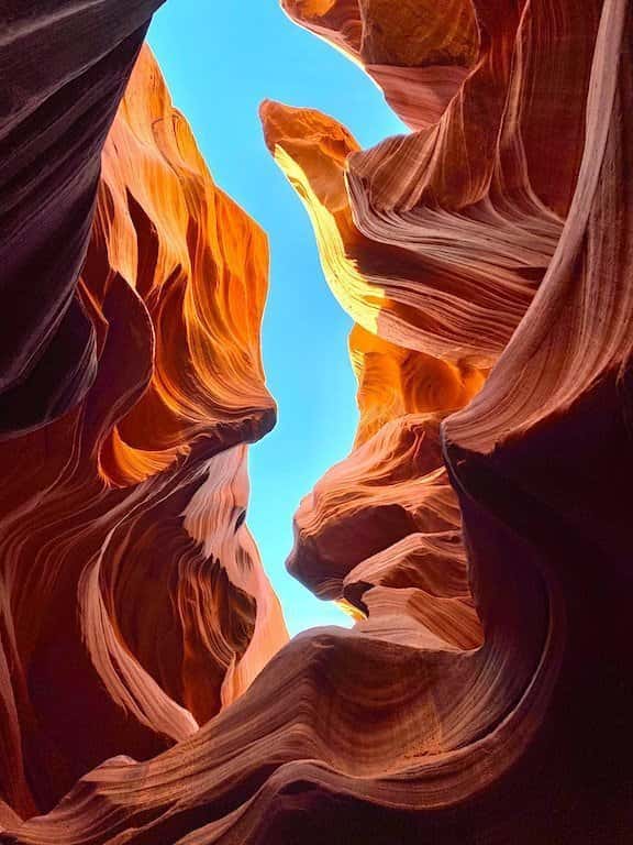 Lower vs Upper Antelope Canyon