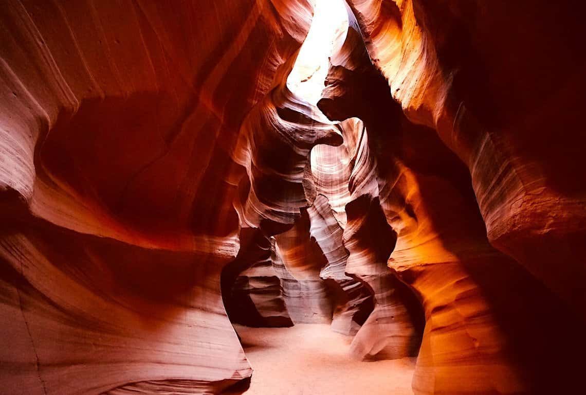 Lower vs Upper Antelope Canyon