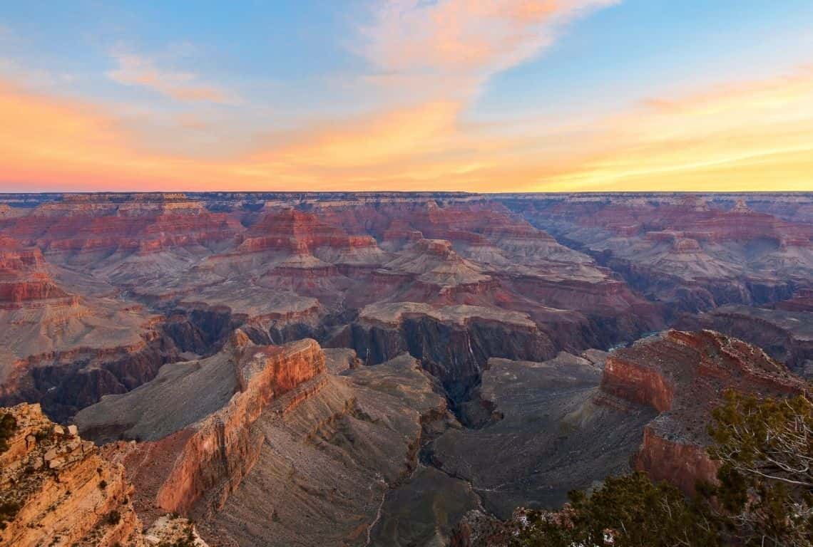 Hopi Point in Grand Canyon