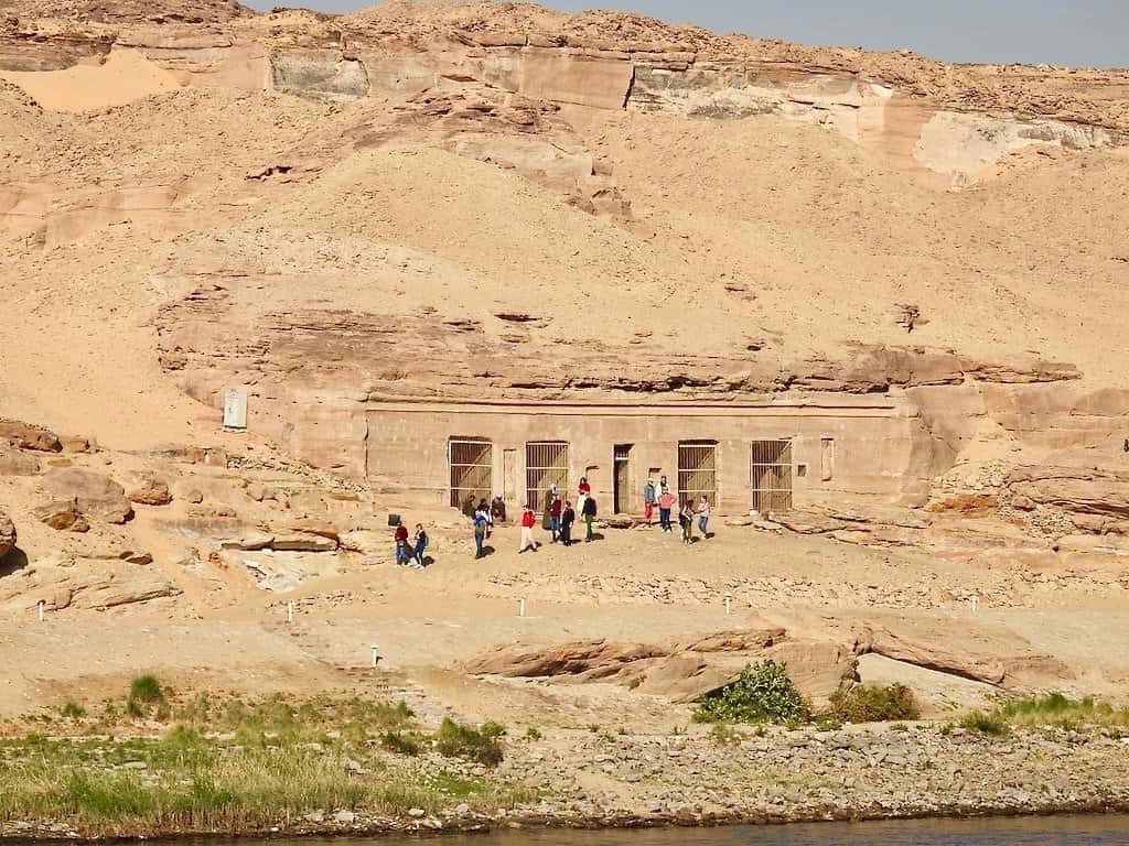 Gebel el-Silsila Tombs