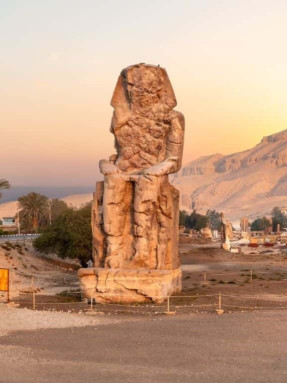 Visiting Colossi Of Memnon Visiting Colossi Of Memnon