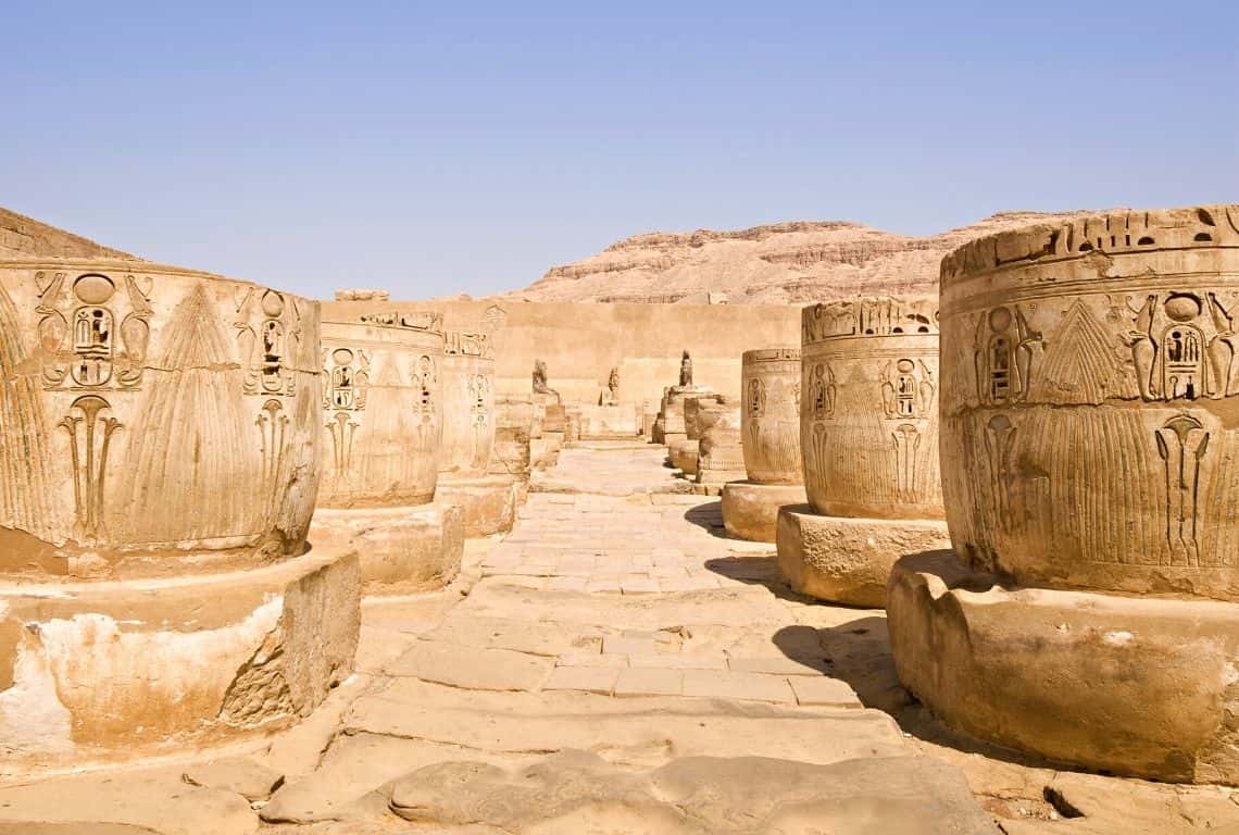 Things to Do in Luxor Medinet Habu in Luxor
