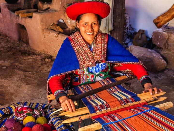 Weaving in Chinchero