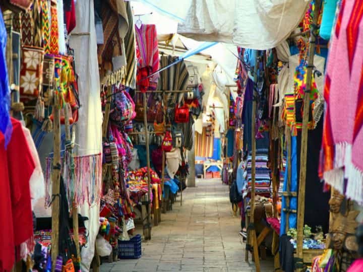 Pisac Market