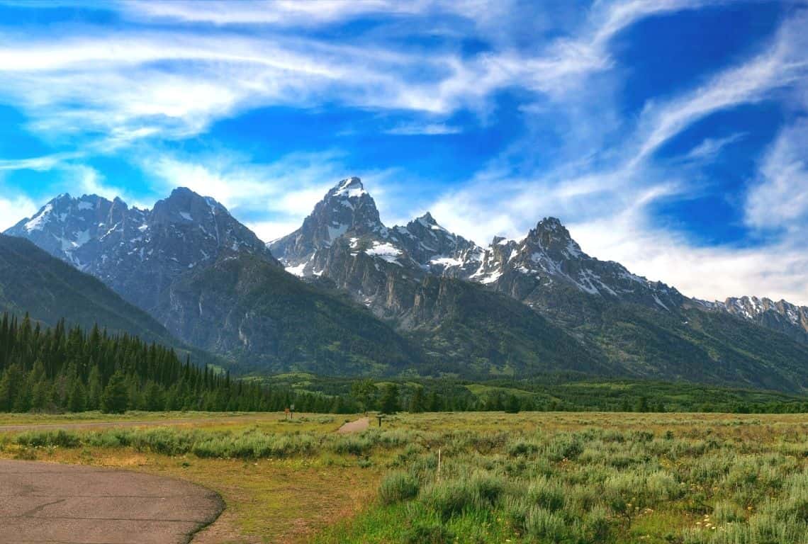 Windy Point Turnout in Grand Teton