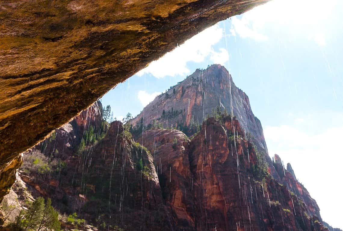 Weeping Rock in Bryce Canyon