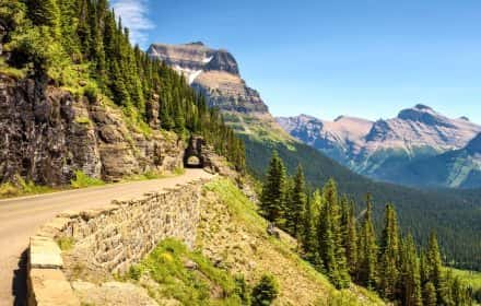 Going-to-the-Sun Road in Glacier