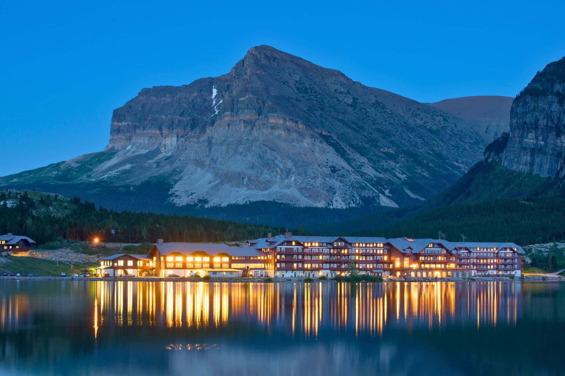 Best Places to Stay in Glacier National Park