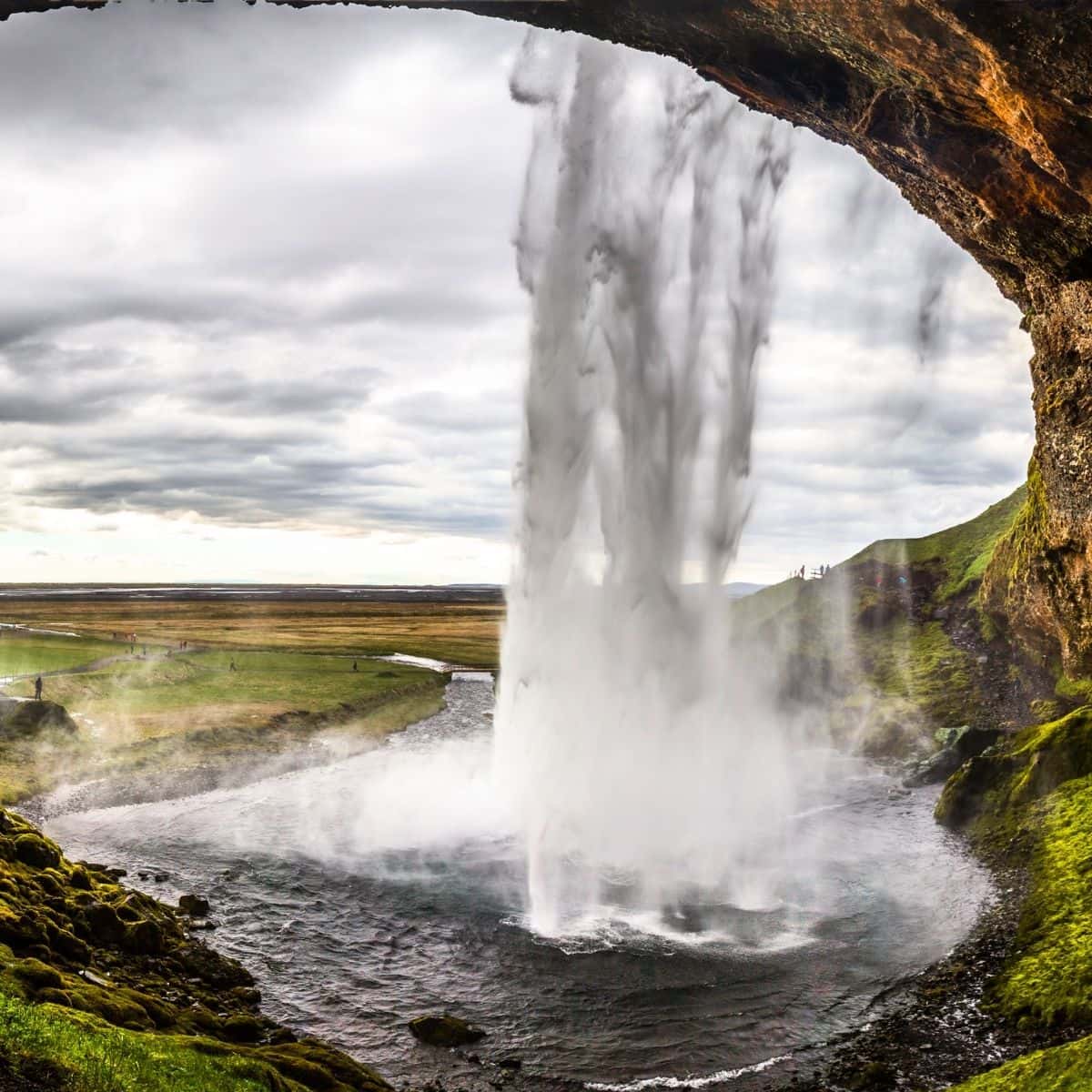 Seljalandsfoss Waterfall