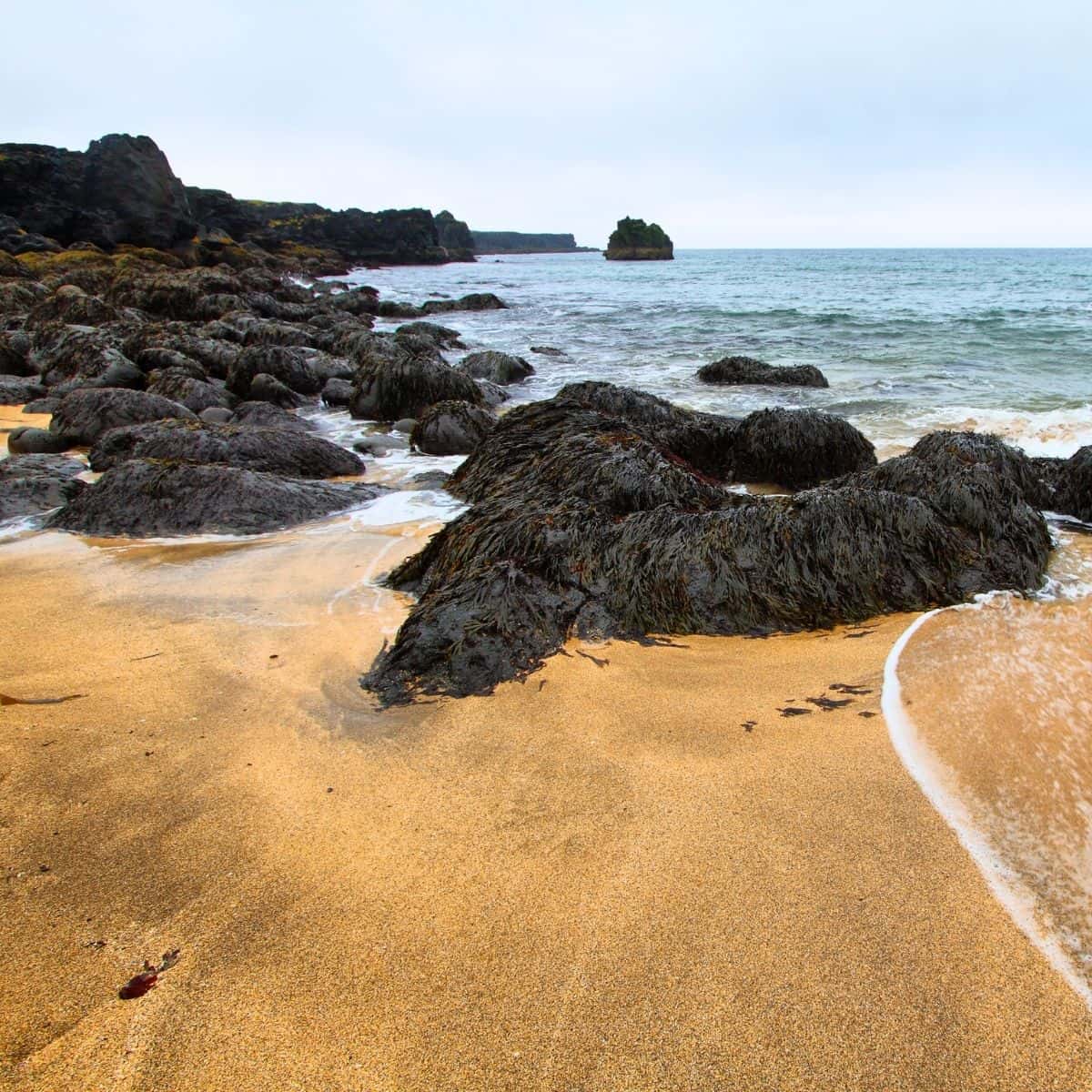 Skardsvik Beach