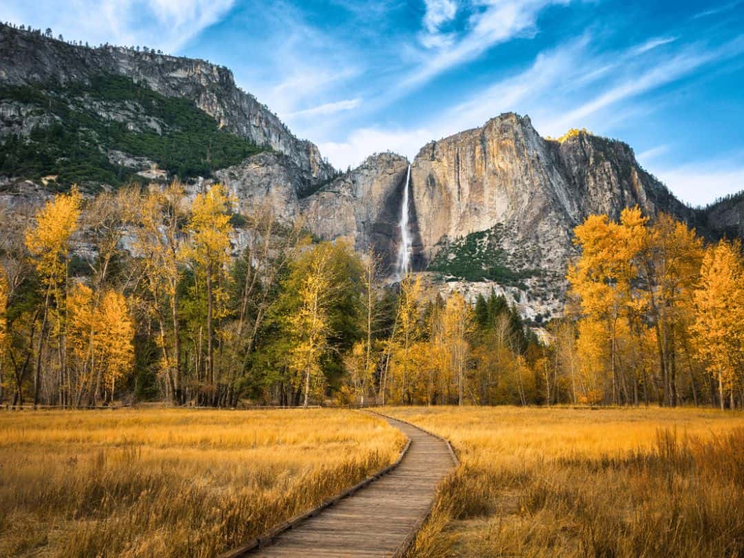 Cooks' Meadow Loop Trail in Yosemite National Park