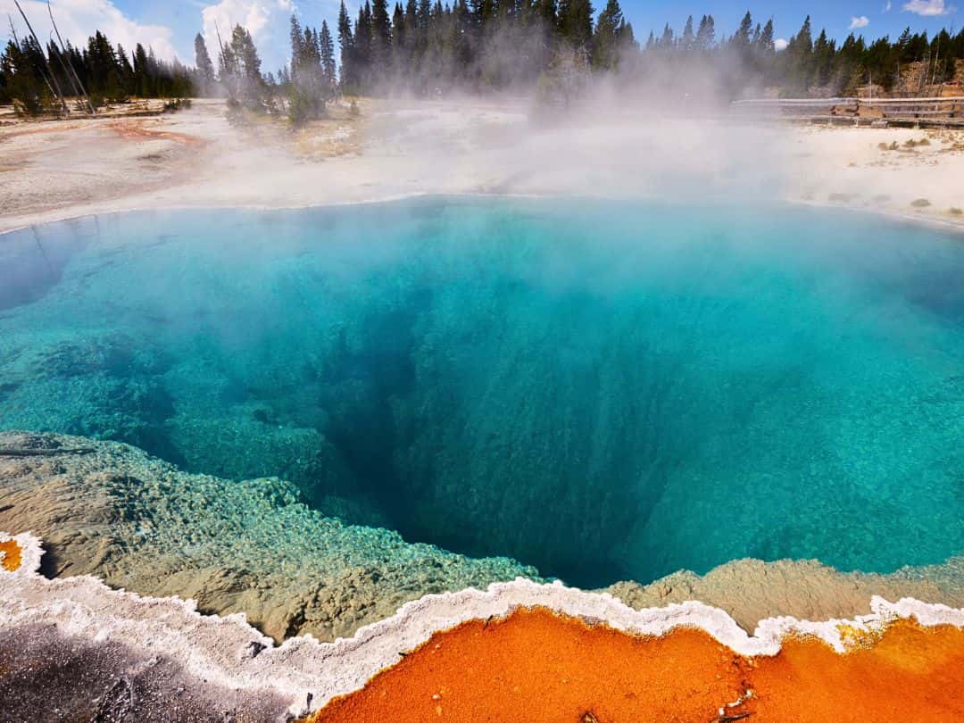 West Thumb Geyser Basin - Black Pool