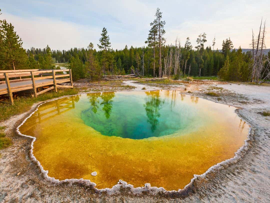 Morning Glory Pool