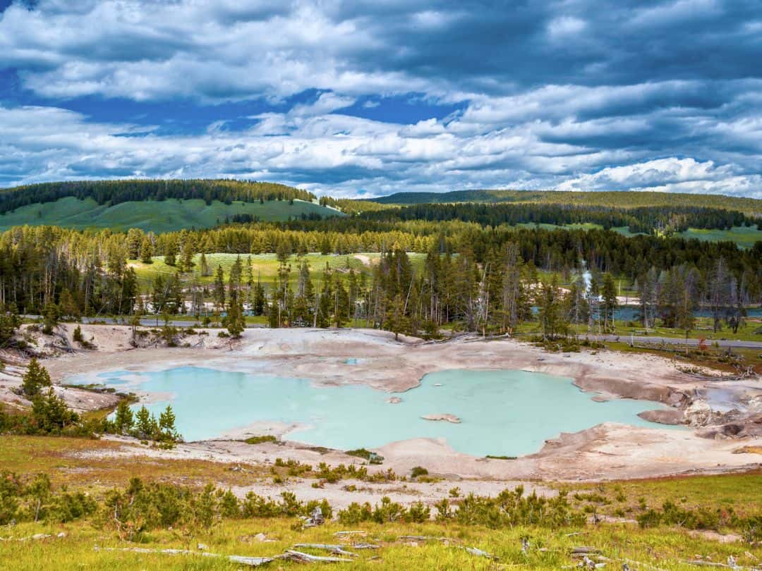 Best Stops on Yellowstone Lower Loop Drive Mud Volcano Area