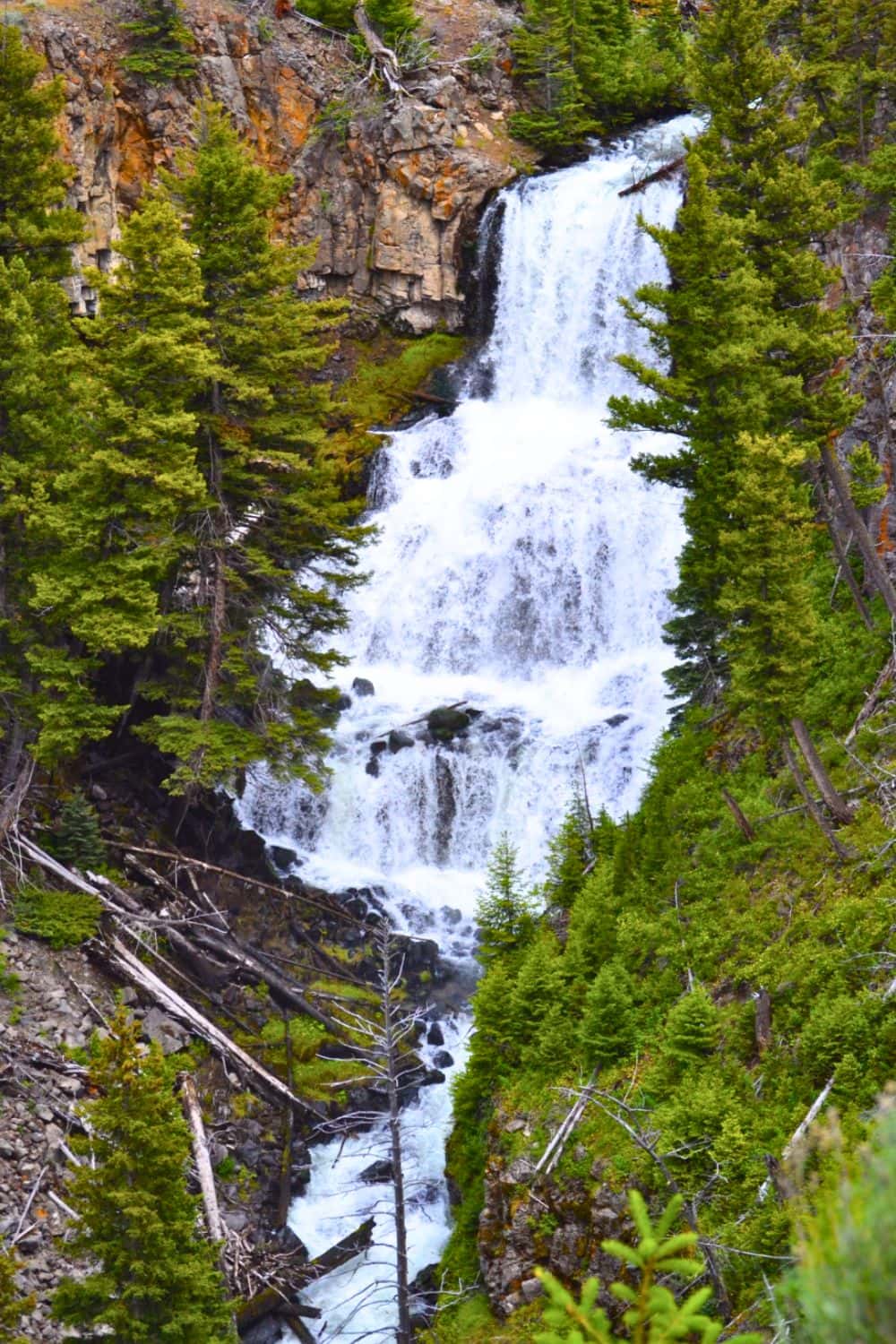Best Stops on Yellowstone Lower Loop Drive Virginia Cascade in Yellowstone