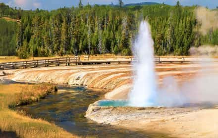 Guide to the Upper Geyser Basin