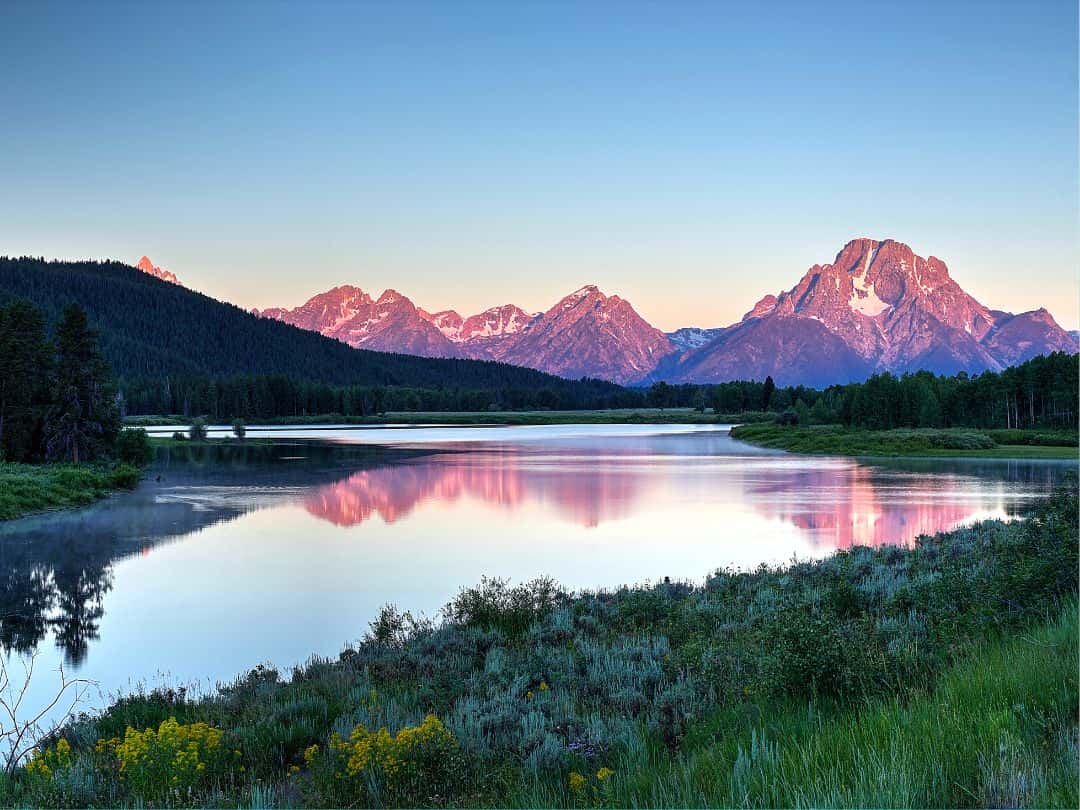 4 Days in Yellowstone and Grand Teton 4 Days in Yellowstone and Grand Teton