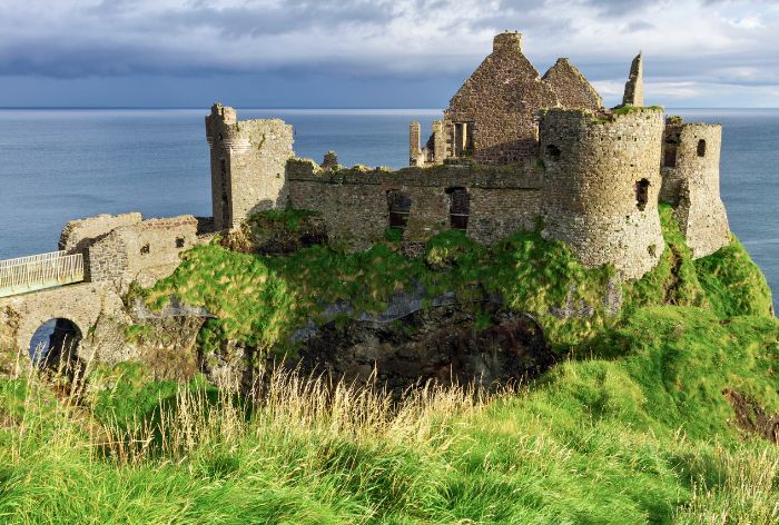 Must-See Sights and Attractions in Ireland