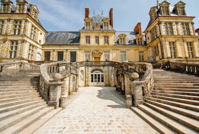 How to Spend 6 Days in the Loire Valley How to Spend 6 Days in the Loire Valley
